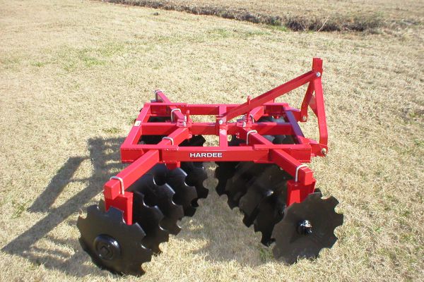 Hardee | Mini 3PT Lift Type Disc Harrows | Model D-10-1618 for sale at Cape Fear Tractor & Saw, North Carolina