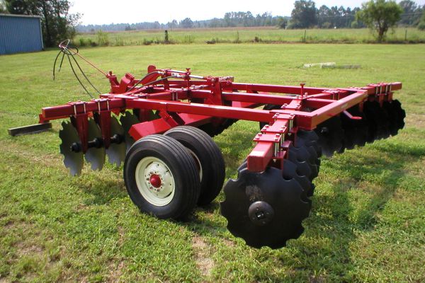 Hardee | Pull Type Disc Harrows | Model D-22-2420 for sale at Cape Fear Tractor & Saw, North Carolina