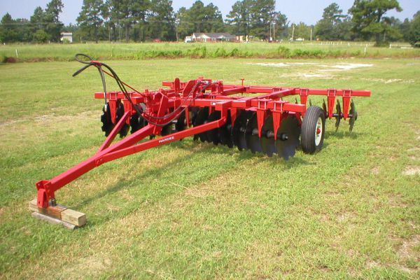 Hardee D-22-2424 for sale at Cape Fear Tractor & Saw, North Carolina