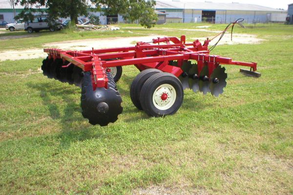 Hardee | Pull Type Disc Harrows | Model D-23-3222 for sale at Cape Fear Tractor & Saw, North Carolina