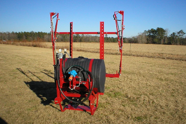 Hardee | 3pt Lift Type Horizontal Tank | Model L150 for sale at Cape Fear Tractor & Saw, North Carolina