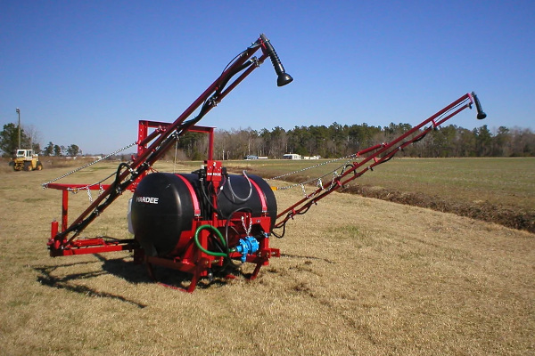 Hardee | 3pt Lift Type Horizontal Tank | Model L300 for sale at Cape Fear Tractor & Saw, North Carolina