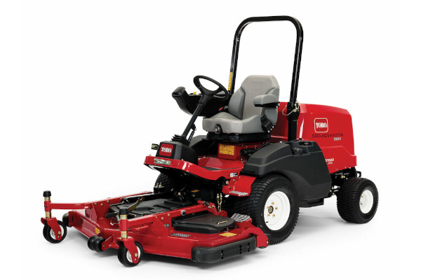 Toro | Groundsmaster® 3200/3300 Series | Model Groundsmaster® 3200 - 24.7hp (18.4kW) 2WD (31900) for sale at Cape Fear Tractor & Saw, North Carolina