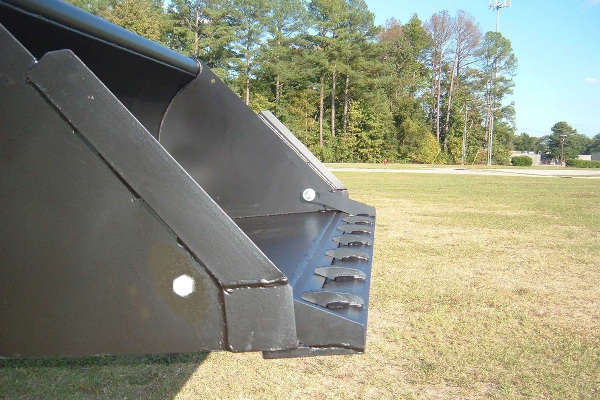 W.R. Long | Tooth Bar & Wear Blades | Wear Blades for sale at Cape Fear Tractor & Saw, North Carolina